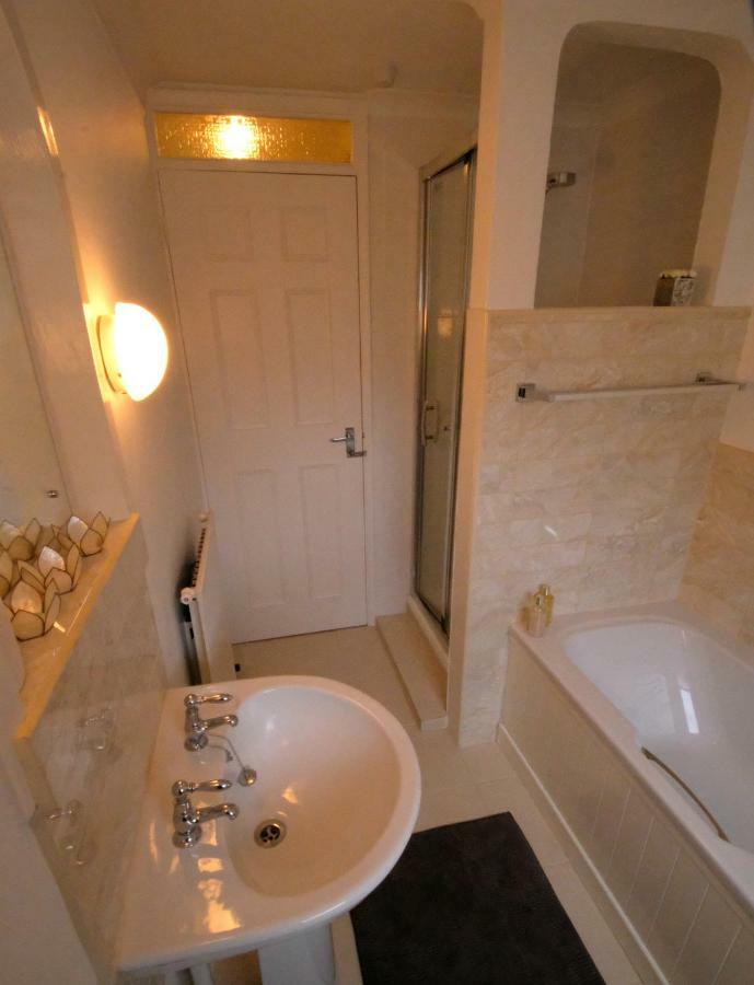 Villa Cedar Court Central Cheltenham Town House Extérieur photo